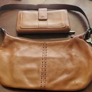 Fossil tan leather purse with matching wallet